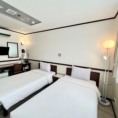 Toyoko Inn Cebu Екстер'єр фото